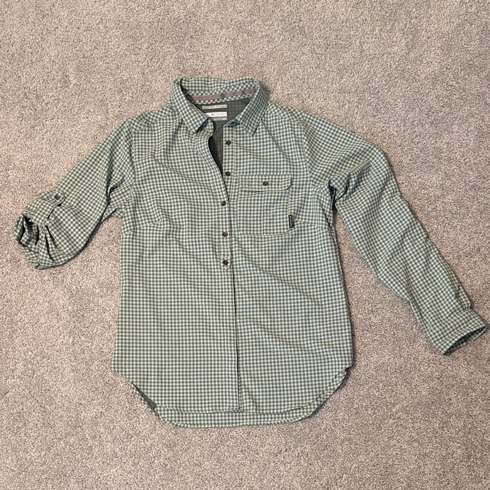 Columbia shirt, women’s. Size S. Green plaid half button down shirt
